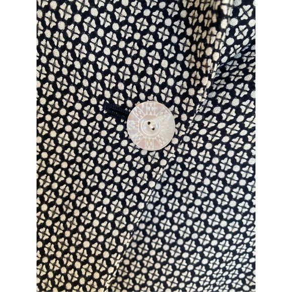 Escada Wool Silk Blend Black White Blazer, Mother of Pearl Button, Size Medium* - Picture 4 of 11